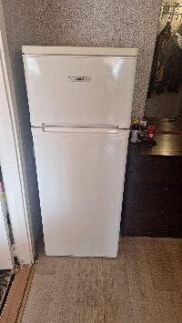 Холодильник Zanussi 